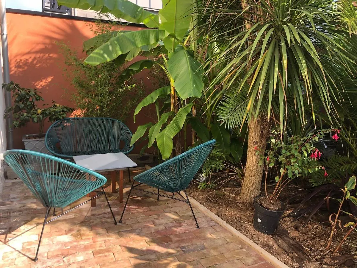 La Petite Maison Dans La Jungle Chartres-de-Bretagne Holiday home